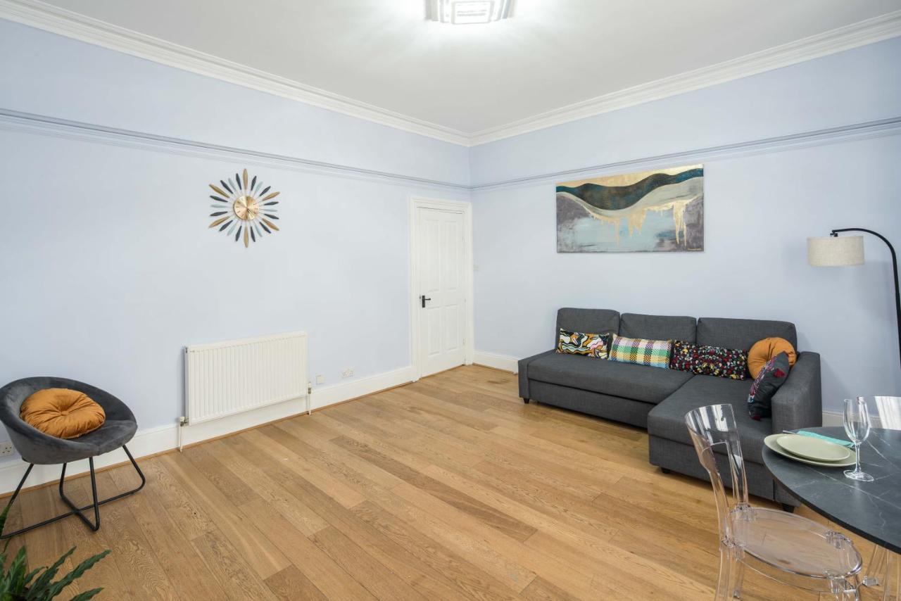 Gloucester Station Gem: 3 Bedroom Oasis لندن المظهر الخارجي الصورة